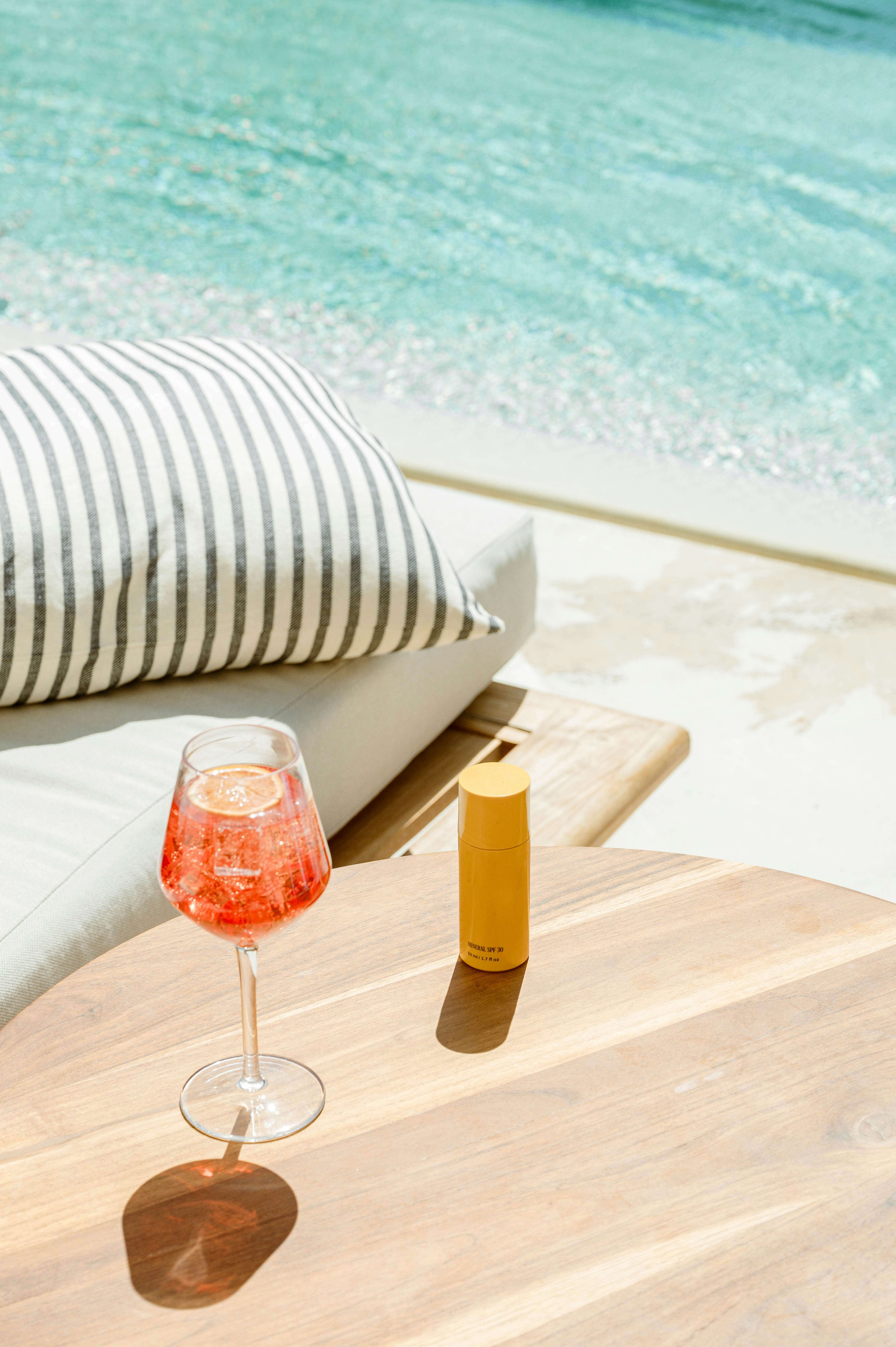 Sunbeds and sea view at D'Or Beach